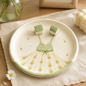 Assiette en céramique Lelyi créative et mignonne, faite à la main, peinte à la main, de forme <span class=keywords><strong>maison</strong></span>, à haute valeur esthétique, pour fruits et salades, vente en gros - Product Image 5