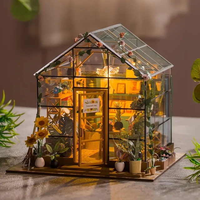 Hongda 1:24 Dollhouse PC2306 Sunshine Flower House DollHouse European Style Miniature Diy Dollhouse Wooden Doll House Kit