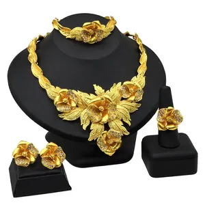 Afrikanischer Schmuck-Sets Blumenohrringe Choker-Halsband Armband hawaiianisch indisch Dubai goldener Schmuck für Damenzubehör