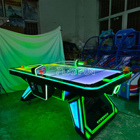 Table de hockey sur air électronique de luxe avec éclairage LED et marqueur numérique pour équipement de divertissement multifonctionnel