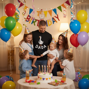 T-shirt à manches longues pour la famille One Silly Goose Dada 1St Birthday - Product Image 3