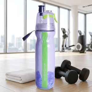 Botella Deportiva de 500 ml con Doble Pared y Aislamiento Frío, con Pulverizador de Niebla de PE, Asa Portátil, a Prueba de Fugas, con Pajita y Tapa de Rosca - Product Image 1
