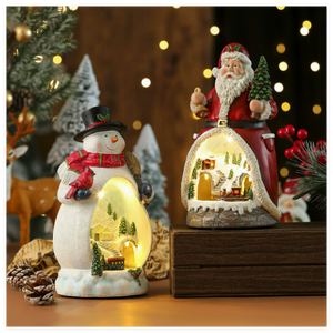 Scultura Rotante in Cristallo con Luci LED <span class=keywords><strong>e</strong></span> Carillon Multifunzione a Forma di Vecchietto - Ornamento Natalizio Artistico Dipinto a Mano - Product Image 5