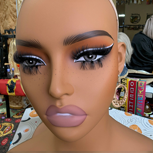 Đầu Mannequin trưng bày tóc giả nữ người Mỹ gốc Phi chất liệu nhựa PVC cao cấp, màu đen bóng, chân thực, kèm giá đỡ, bán buôn - Product Image 1