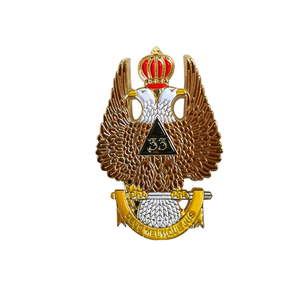 Pin de Lapela Maçônico Premium Banhado a Ouro |   Emblema Maçônico Coroa de Duas Águas-águedas BLM34 |   Liga de Zinco 2.4*3.2cm - Product Image 1