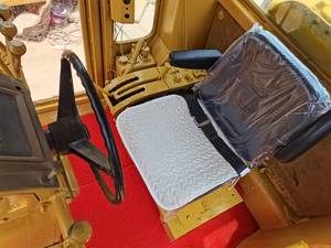 Niveleuse à moteur Caterpillar 140G d'occasion pour la construction routière, modèle original CAT 140G avec moteur 3304 pour le nivellement des routes. - Product Image 6