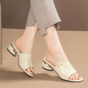 Chaussures d'été chics antidérapantes à talon épais et bout ouvert pour femme, design polyvalent, confortables pour l'extérieur - Product Image 4