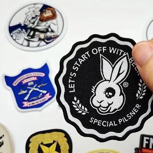 Нашивка с вышитыми значками из полиэстера - Product Image 3