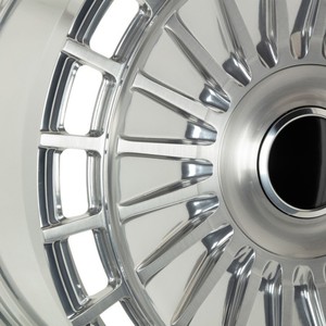 Jantes forgées radiales polies argentées multi-PCD légères pour ateliers de tuning de voitures de luxe – Vente en gros - Product Image 4