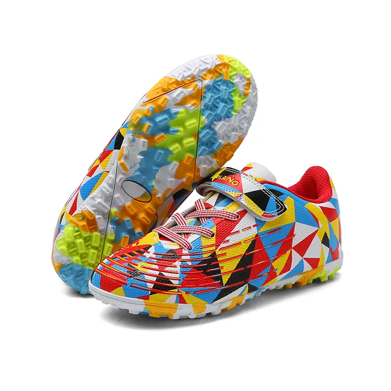 Zapatos deportivos de fútbol antideslizantes ligeros Botas de fútbol de camuflaje de alta calidad para niños 29-37