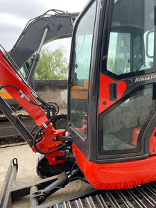 Excavateur d'occasion Kubota U35-3S 25 30 35 3.5 TON mini excavateur bon état de bonne qualité pour la vente bon marché - Product Image 4