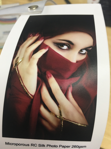 Carta Fotografica Bianca in Seta RC <span class=keywords><strong>da</strong></span> 24 Pollici, 260gsm, per Stampa Digitale a Getto d'Inchiostro - Product Image 6