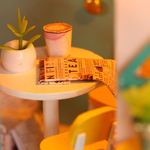 IIECREATE 3D fait à la main en bois maison de poupée K-1061 Snack shop bricolage Miniature maison Kit avec LED - Product Image 3