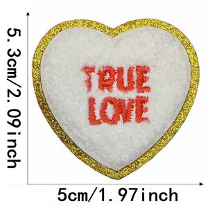 Gros Coeur Chenille Fer sur Patch Câlin Embrasse-moi XOXO Be Mine Or Paillettes Valentine Chenille Patch Applique Patch Brodé - Product Image 3
