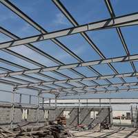 Structure en acier soudé galvanisé à chaud certifiée CE moderne pour bâtiments de bureaux, ateliers, hôpitaux, abris scolaires et garages