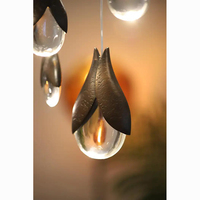 Lustre moderne de luxe personnalisé en forme de goutte de pluie, en laiton massif et cristal, luminaire suspendu artistique pour la décoration de couloir d'escalier, hall d'entrée, villa, hall de réception