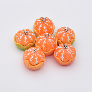 Breloque en résine imitation orange pelée, couleur vert-orange, kit de matériel pour la fabrication de bijoux DIY - Product Image 2
