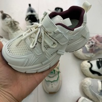 Vente en gros de chaussures de sport décontractées d'occasion pour hommes et femmes, baskets en liquidation, lots de chaussures usagées