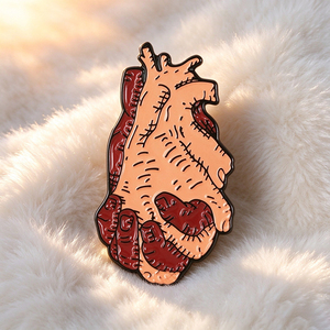 Épinglette sérigraphiée exquise, broche de Noël en métal poli de haute qualité, personnalisée, pour souvenir - Product Image 2