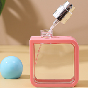 Expédition d'usine 40ml plastique ABS PETG Portable carré cosmétique <span class=keywords><strong>alcool</strong></span> distributeur de parfum vaporisateur vert rose bleu clair - Product Image 2