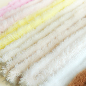 Hecha a mano DIY pequeños suministros para manualidades de animales súper gruesos 20mm pelo de conejo Twist Stick Super denso tira de pelo de raíz de lana de felpa - Product Image 1