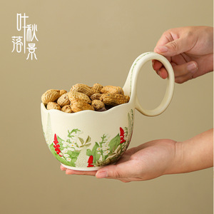 Cesta de cerámica para frutas con diseño de lirio del valle verde, plato para postres y aperitivos con asa para uso doméstico. - Product Image 2