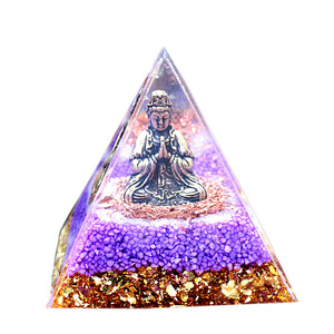 รูปปั้นพระพุทธรูปทรงพีระมิดเรซิ่นอีพ็อกซี่คริสตัล งานฝีมือประดับตกแต่งบ้าน ของสะสมแกะสลักภายในกวนอิมซีซา - Product Image 5