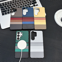 Étui de téléphone portable magnétique en PC à demi-coque avec texture en fibre de carbone de luxe pour Samsung S26 Ultra S25 S24 S24FE S23 S23FE