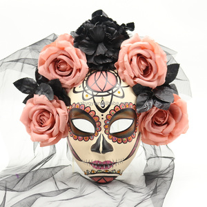 Máscara de Calavera del Día de los muertos con rosas Rosas y <span class=keywords><strong>tul</strong></span> negro Fiesta de cosplay de Halloween y accesorio temático de boda - Product Image 1