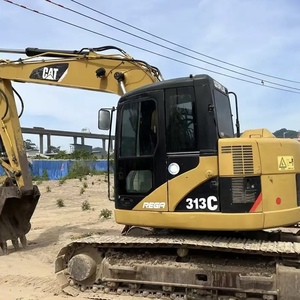 Excavatrice Cat 313C d'occasion de taille moyenne, très demandée, avec peu d'heures de fonctionnement, en stock et livraison directe - Product Image 2