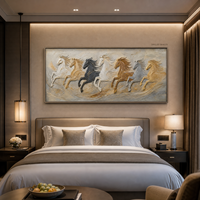 Grande Peinture Panoramique en Bas-Relief Sept Chevaux Or Noir Argent Faite à la Main pour Mur Principal de Hall d'Hôtel Cinq Étoiles Personnalisé
