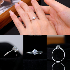 เครื่องประดับเงิน S925พร้อมแหวนเพชรโมอิสมาใหม่เครื่องประดับแฟชั่นของขวัญแต่งงานสำหรับผู้ชายผู้หญิง - Product Image 5
