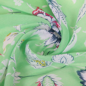 Bufandas con estilo de impresión digital con logotipo personalizado del fabricante Bufanda de poliéster amigable con la piel de moda 90*180 CM para mujer - Product Image 5