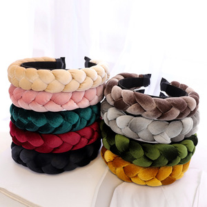 Nueva banda para el cabello de otoño e invierno, tocado trenzado nacional, diadema de franela hecha a mano, joyería con pinza para el cabello - Product Image 3
