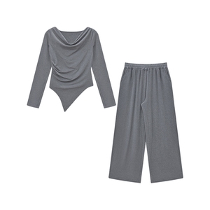 Nouvel ensemble 2 pièces pour femme : T-shirt uni à taille irrégulière et pantalon décontracté ample à taille haute – Tendance - Product Image 3