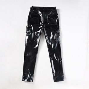 กางเกงคาร์โก้หนังเทียมติดกระดุม ซิปแบบกระสุน สีสั่งทำได้ สไตล์ Y2K สำหรับผู้ชาย - Product Image 1