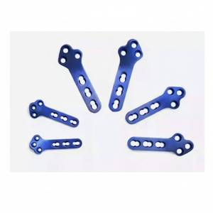 8 PCS TPLO Titanium Plaques de Verrouillage Orthopédique Vétérinaire Manuel CE Approuvé 2.0mm / 2.5mm / 2.7mm / 3.5mm Jeu d'instruments - Product Image 1