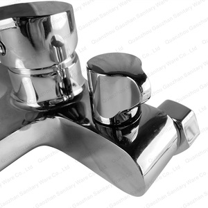 Robinet de salle de bain Accessoires de <span class=keywords><strong>cuisine</strong></span> domestique Robinet de douche Robinet mural - Product Image 3