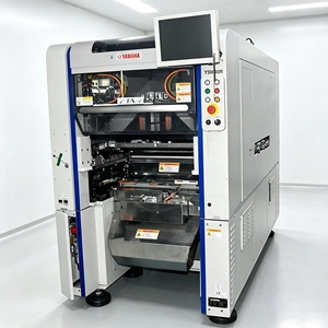 เครื่องประกอบชิ้นส่วนแบบ Pick and Place รุ่น YSM40R ความเร็วสูงพิเศษ 200000 CPH สำหรับงานประกอบแบบ High Mounter - Product Image 3