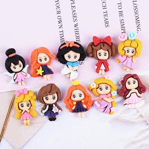 Figuras de dibujos animados de <span class=keywords><strong>resina</strong></span> epoxi para manualidades, Charms de <span class=keywords><strong>resina</strong></span> 3D populares para regalos de cumpleaños para niñas - Product Image 1