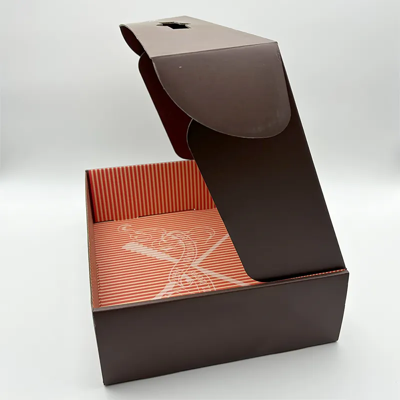 2024 New Kraft hộp giấy tùy chỉnh OEM đóng gói các tông sóng bưu phẩm Bao bì hộp cho quà tặng