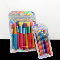 Petites pochettes zippées en mylar holographique transparentes arc-en-ciel avec dos argenté