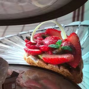 Pantalla LED para exteriores P5 IP65 resistente al agua 6000cd/alto brillo 3840Hz pantalla de vídeo HD legible con luz solar para uso comercial - Product Image 4