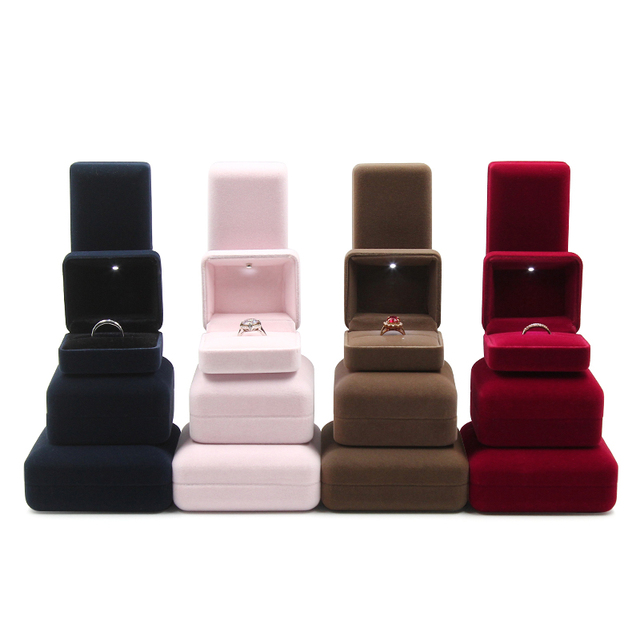 New Arrival Luxulry LED Light Design for Ring Necklace Diamond Display Velvet Material Bangle Jewelry Box