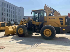 SDLG LG956L Chargeur d'occasion Excellentes performances La puissance puissante montre une résistance et une durabilité extraordinaires - Product Image 3