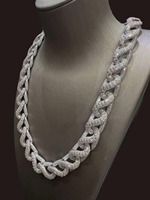 Bijoux en chaîne cubaine en diamant moissanite de qualité supérieure pour hommes, accessoire de mode élégant, disponible au meilleur prix du marché