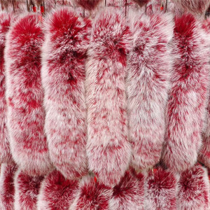 ปลั๊กเสียบก้นขนสุนัขจิ้งจอกแท้คุณภาพสูง กระเป๋าผู้หญิง พวงกุญแจขนสัตว์ ราคาขายส่ง MOQ ต่ำ 12ซม.-40ซม.-75ซม.-150ซม. - Product Image 1