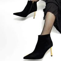 Bottines à talon fin doré de 8 cm, personnalisées, en daim, à bout pointu, pour occasions formelles