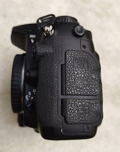 กล้องดิจิตอล Nikon D200 มือสอง ความละเอียด 10.2 ล้านพิกเซล เซ็นเซอร์ CCD แบบ DX-format ระบบ APS-C - Product Image 2
