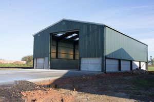 プレハブ鉄骨構造農業用シェッドバーンビルディングファーム倉庫ミニトレーラーファームガーデンタワーチキンハウスアプリケーション - Product Image 6